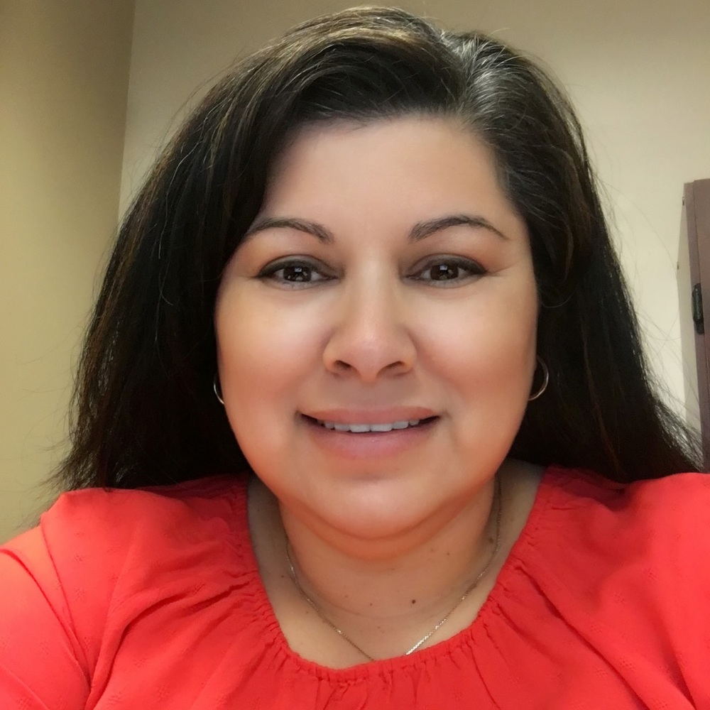 Meet your Posher, Olivia